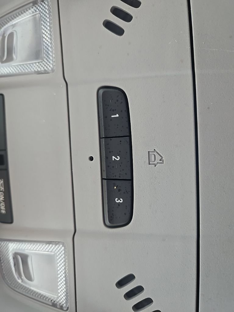 Used 2021 GMC Terrain SLT w/ LPO, Floor Liner Package image 42