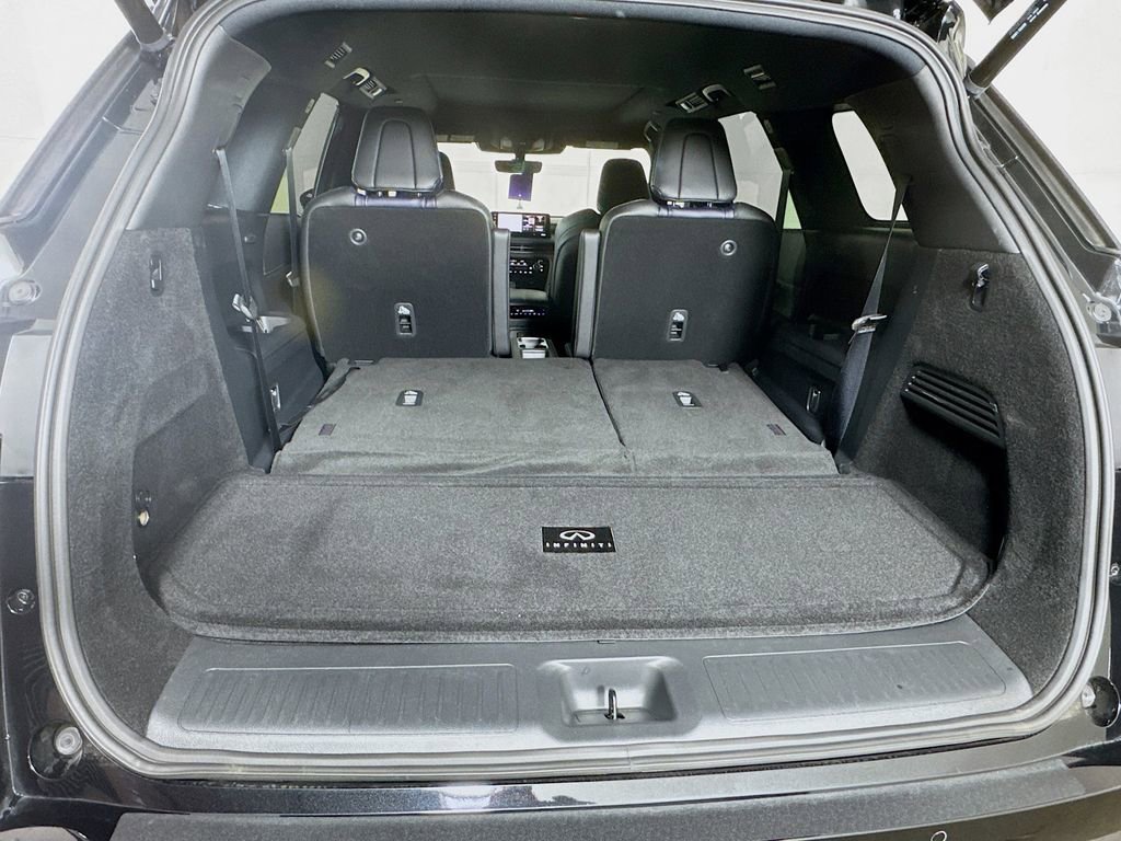 Used 2026 INFINITI QX60 Sport w/ Dark Cargo Package image 31