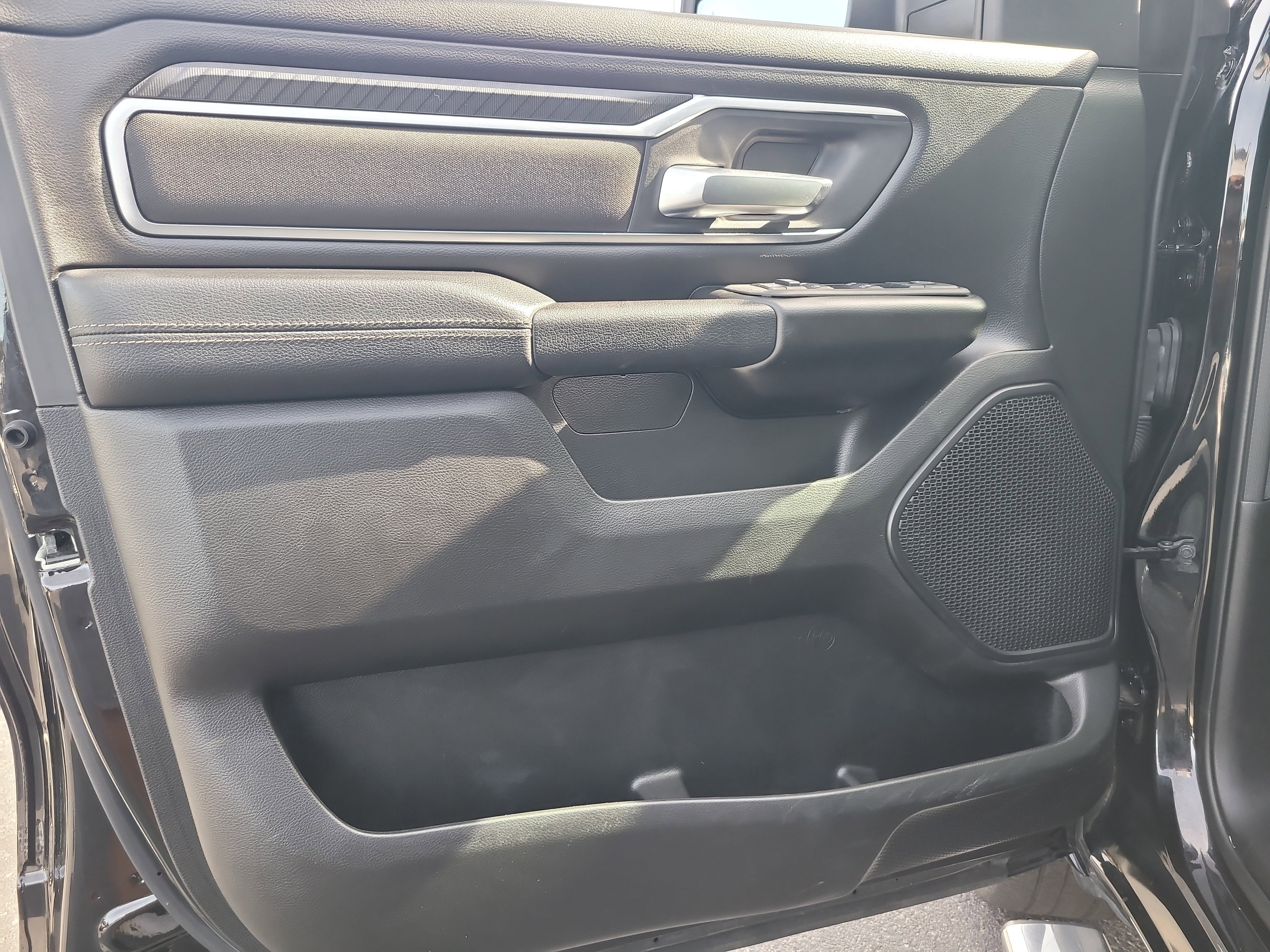 Used 2025 RAM 1500 Big Horn image 16