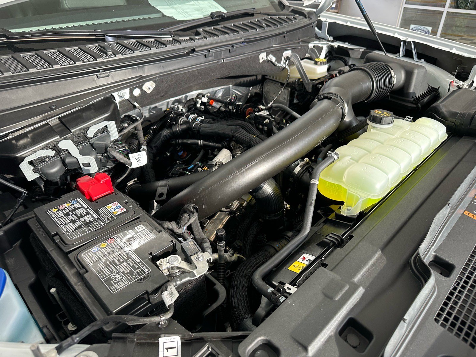 New 2027 Ford Expedition Max Active RWD image 14
