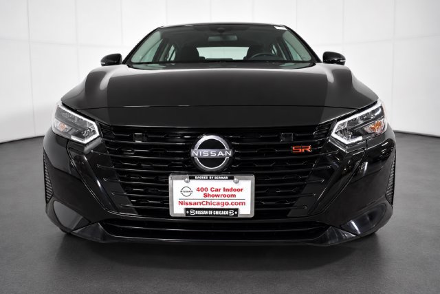 Certified 2025 Nissan Sentra SR w/ Midnight Edition FWD image 2