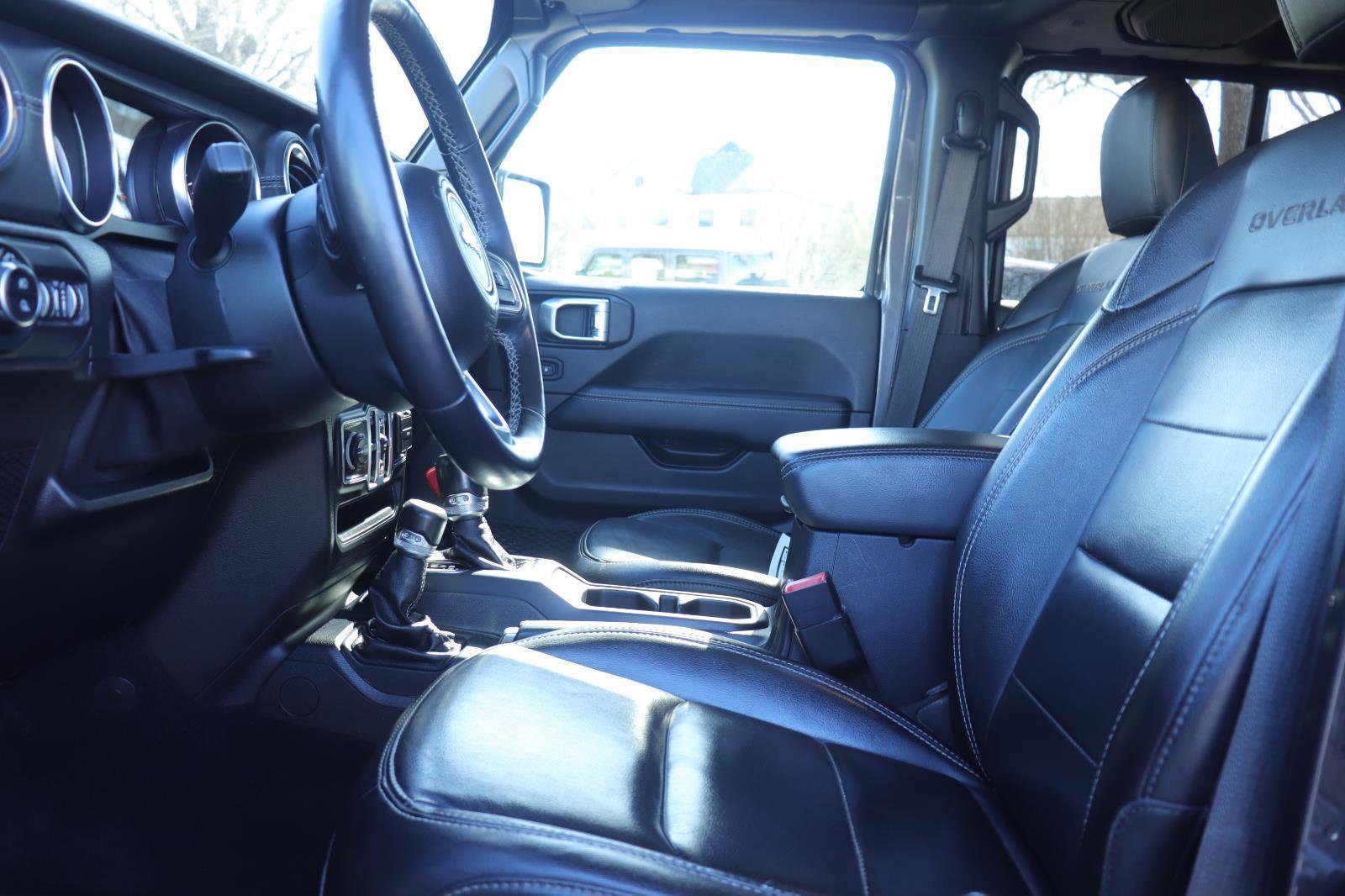 Used 2021 Jeep Gladiator Overland w/ Popular Equipment Package image 11