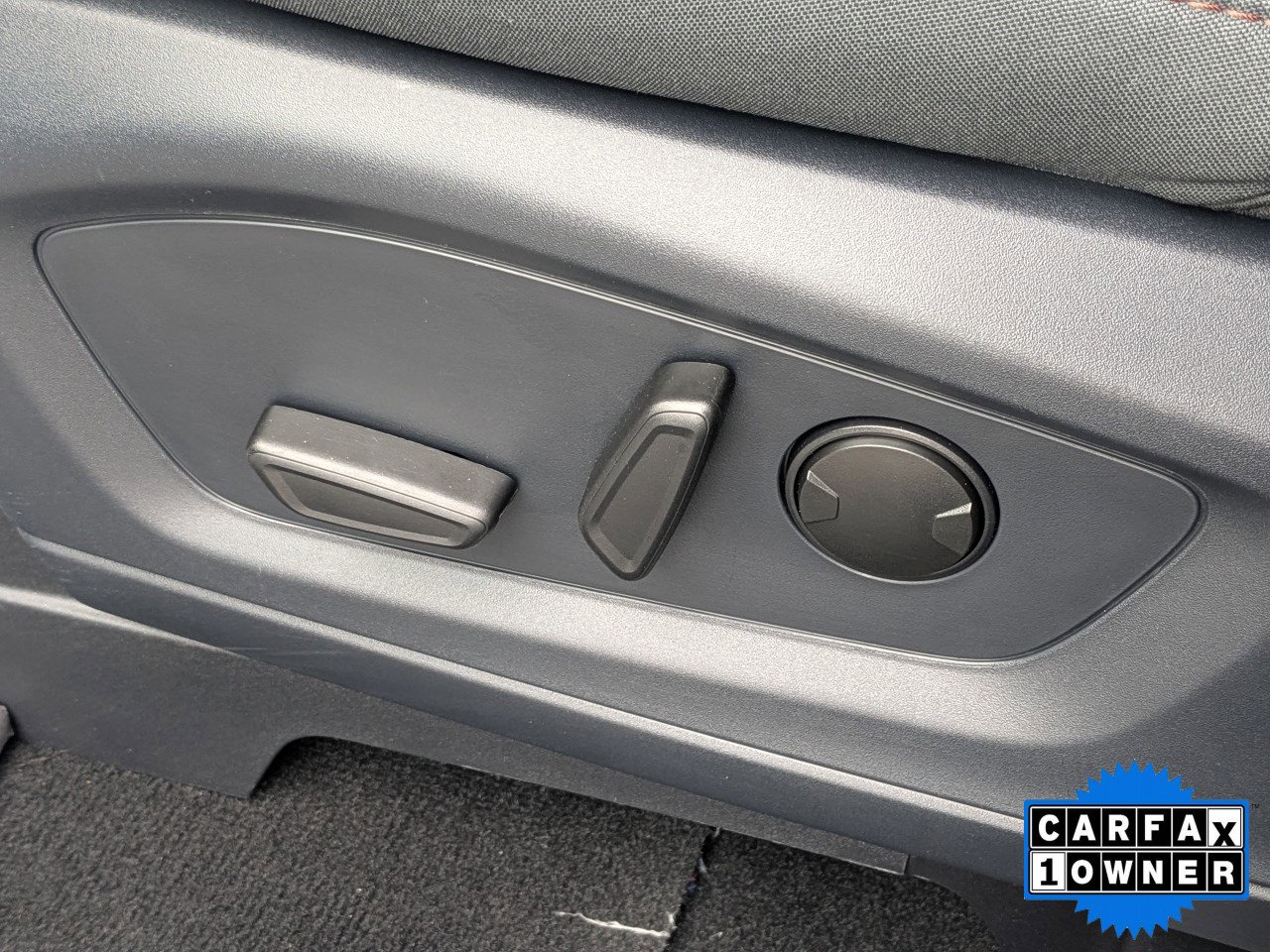 Certified 2025 Ford Explorer Active image 23