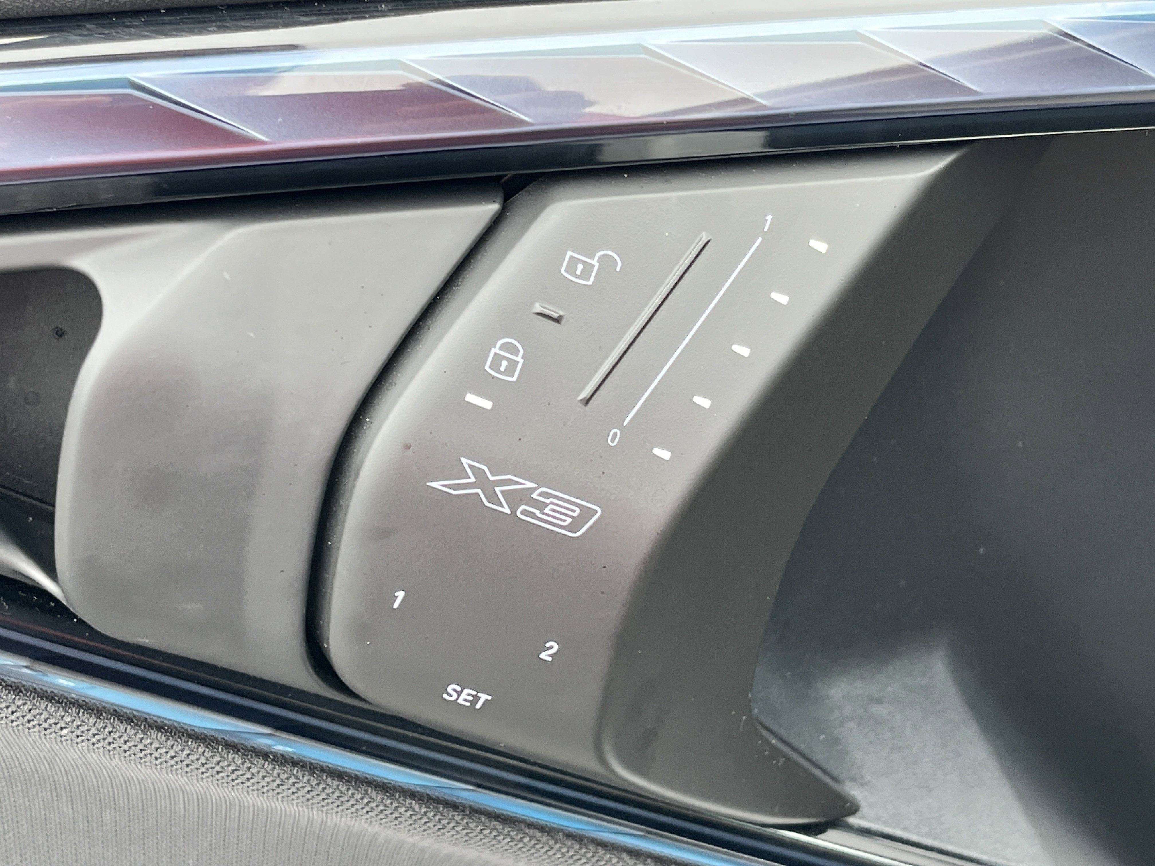 Used 2025 BMW X3 xDrive30i image 15