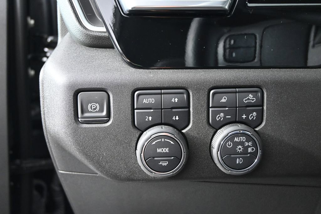Used 2025 Chevrolet Silverado 3500 LT w/ All Star Edition AWD/4WD image 23