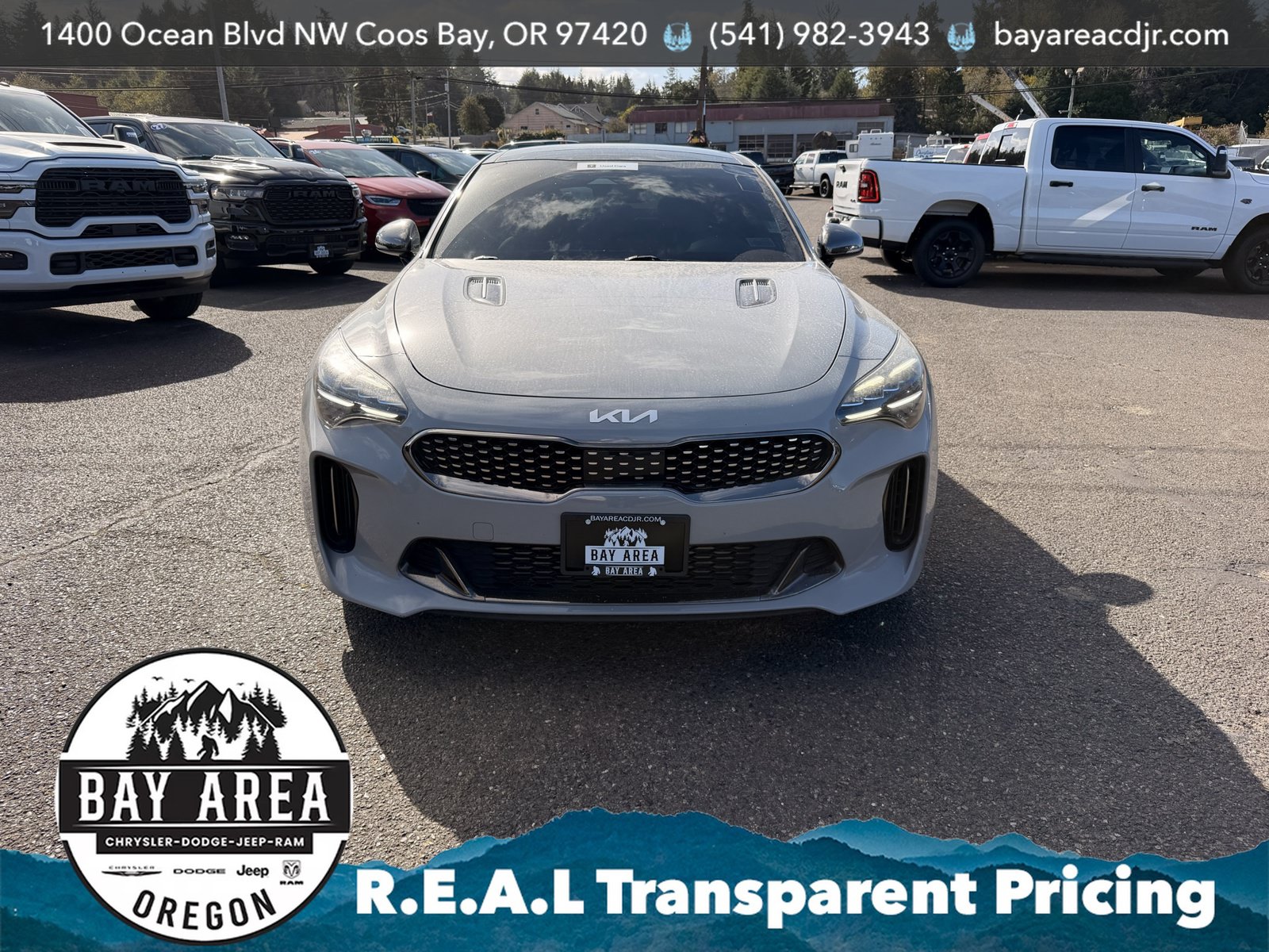 Used 2022 Kia Stinger GT1 AWD/4WD image 2