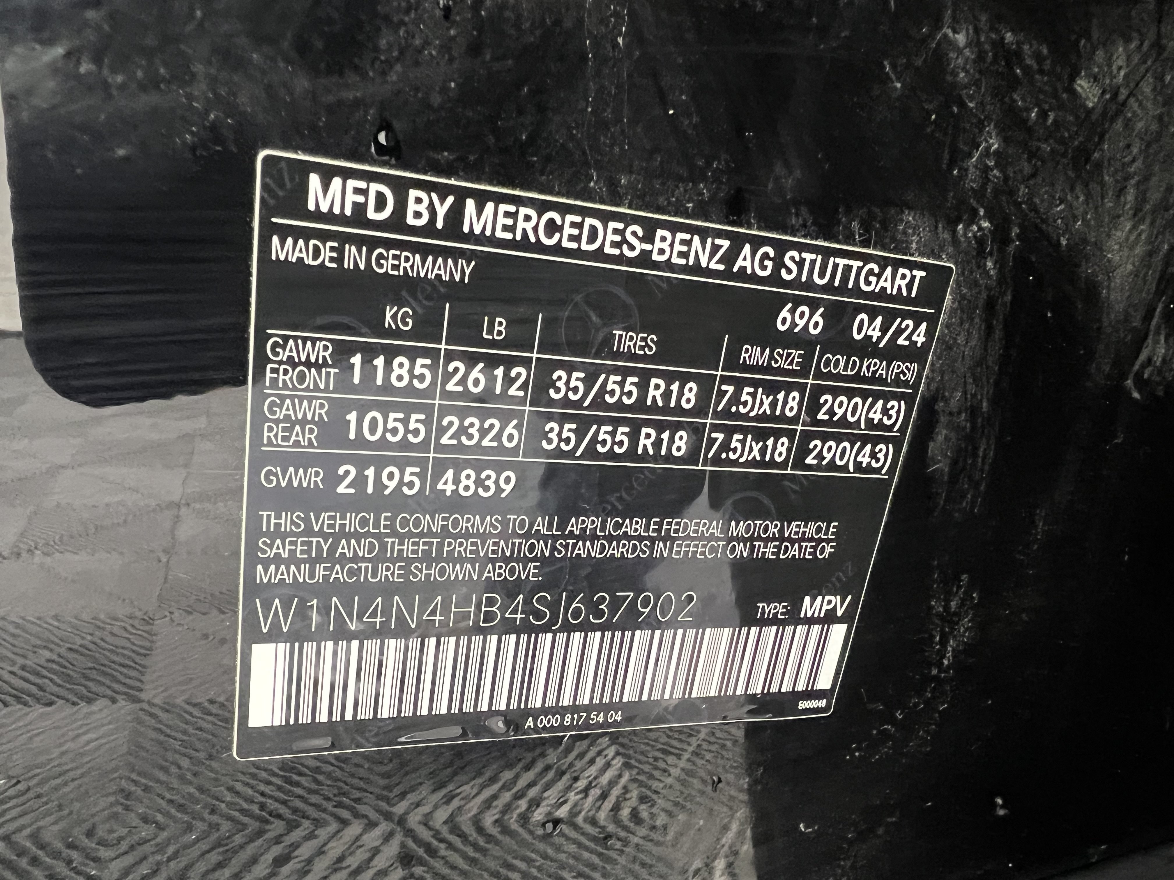 Certified 2025 Mercedes-Benz GLA 250 4MATIC image 33