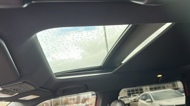 Used 2024 Mitsubishi Outlander SEL image 10