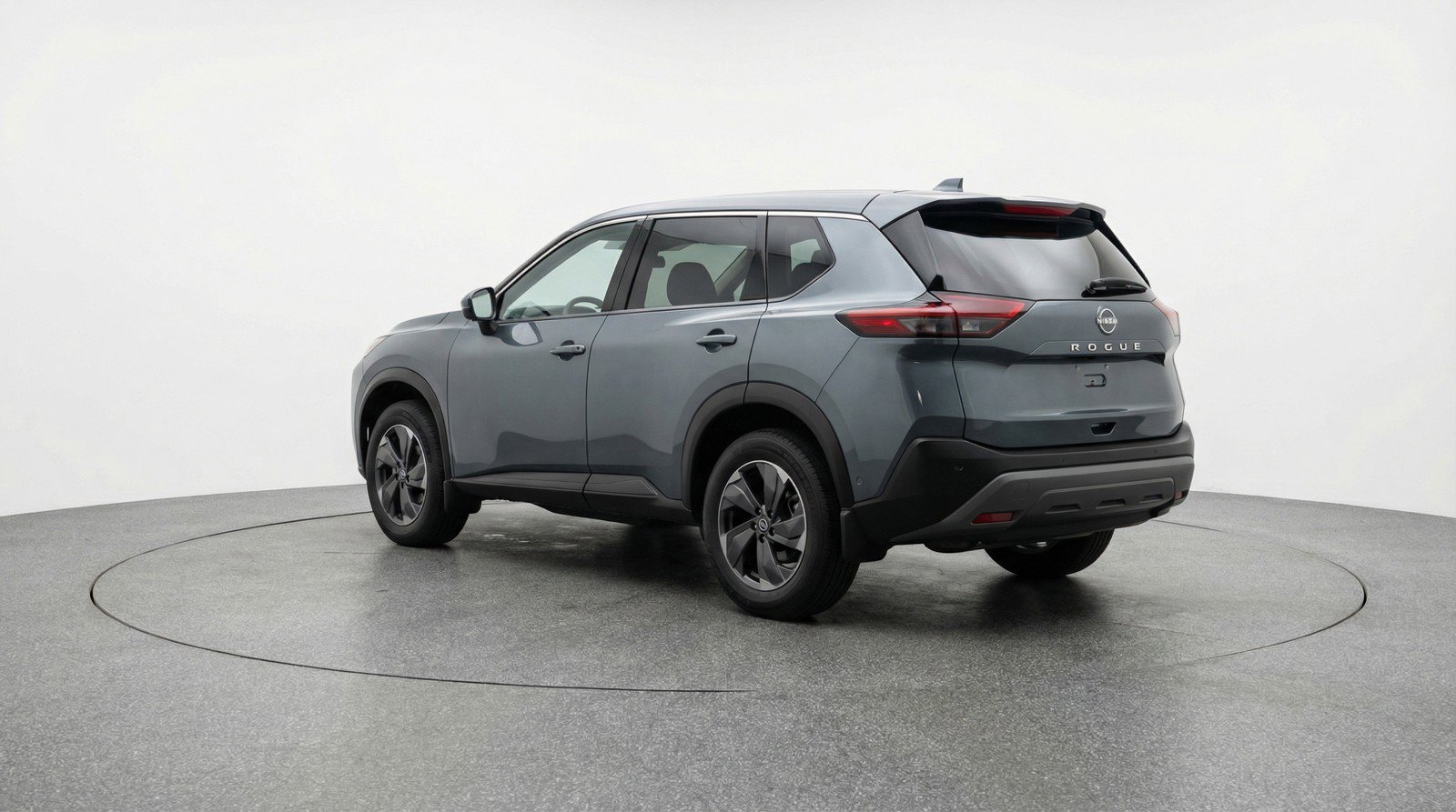 Used 2025 Nissan Rogue SV image 6