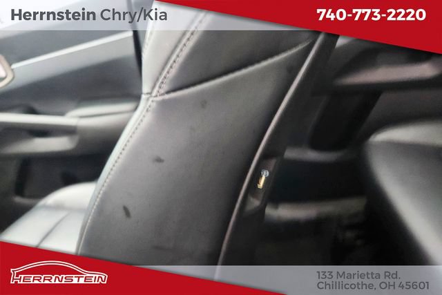 Used 2022 Kia Sorento S w/ Panoramic Sunroof Package AWD/4WD image 23