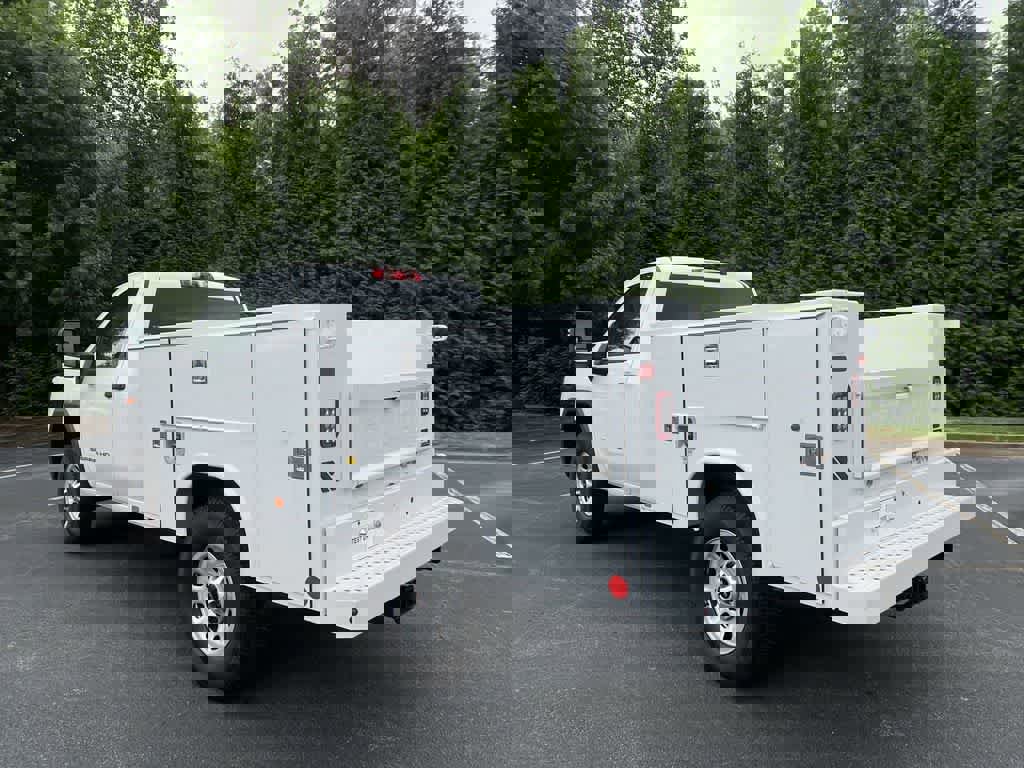 New 2024 GMC Sierra 3500 Pro w/ Convenience Package image 13