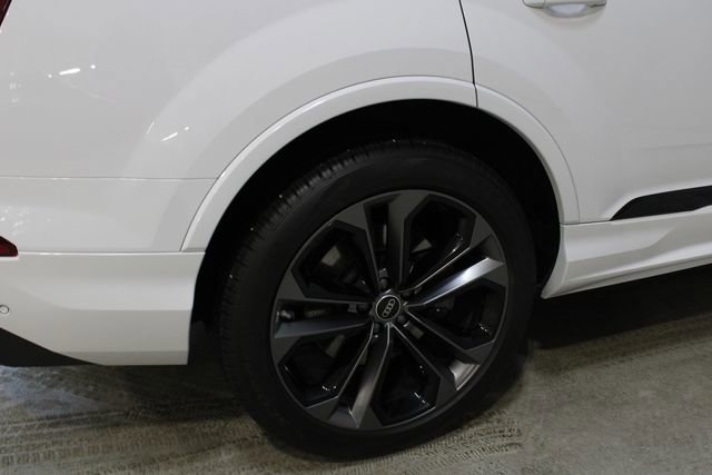 Used 2025 Audi Q7 3.0T Premium Plus w/ Premium Plus Package image 27