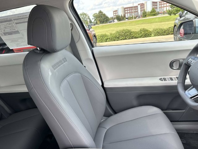 New 2027 Hyundai Ioniq 5 SEL RWD image 14