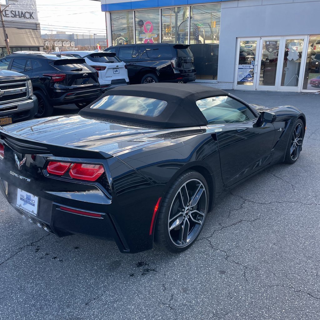 Used 2017 Chevrolet Corvette Stingray Convertible w/ 1LT image 2