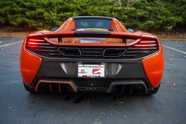 Used 2016 McLaren 650S Spider image 15