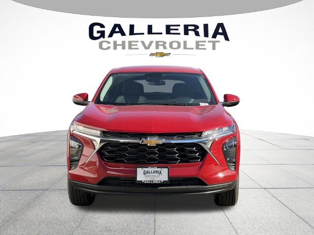 New 2026 Chevrolet Trax LS w/ LS Convenience Package FWD image 3