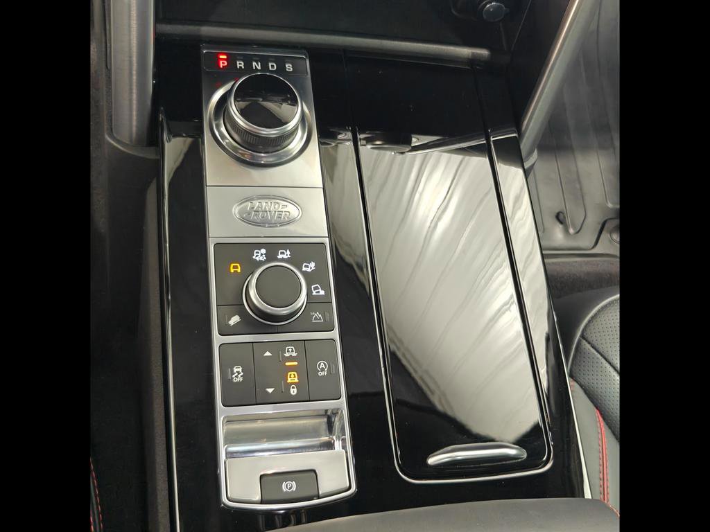 Used 2020 Land Rover Discovery HSE Luxury image 10