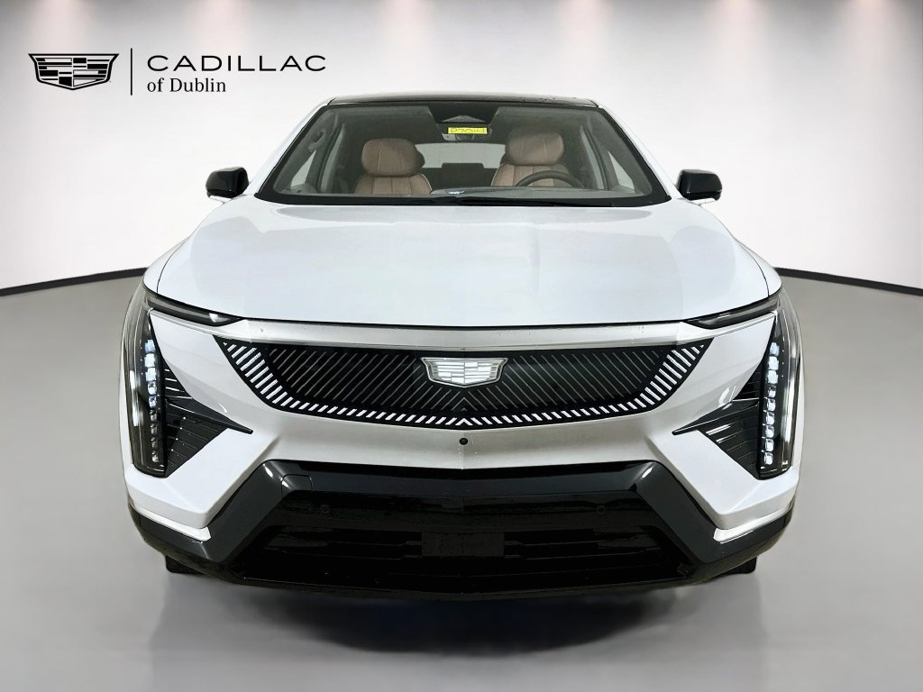 New 2027 Cadillac Optiq Premium Luxury w/ LPO, Floor Liner Package AWD/4WD image 2