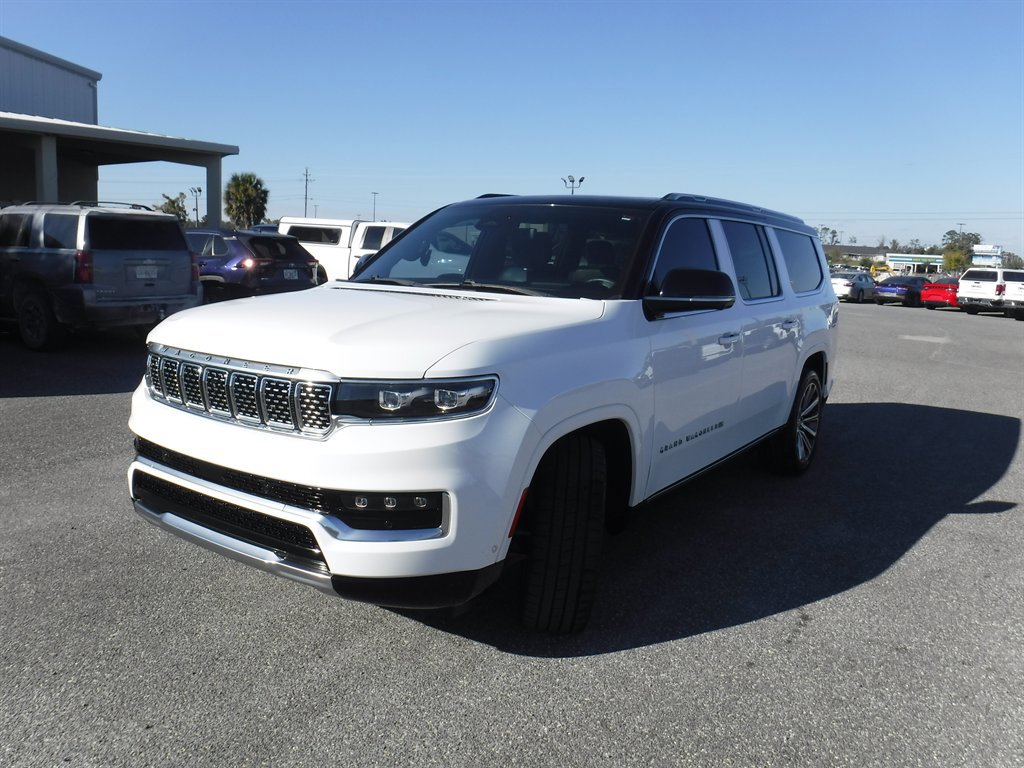 Used 2023 Jeep Grand Wagoneer L Series II image 27