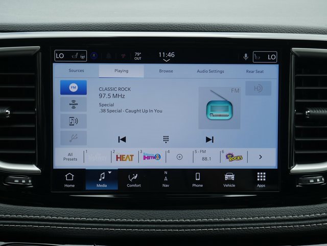 New 2026 Chrysler Pacifica Select image 21