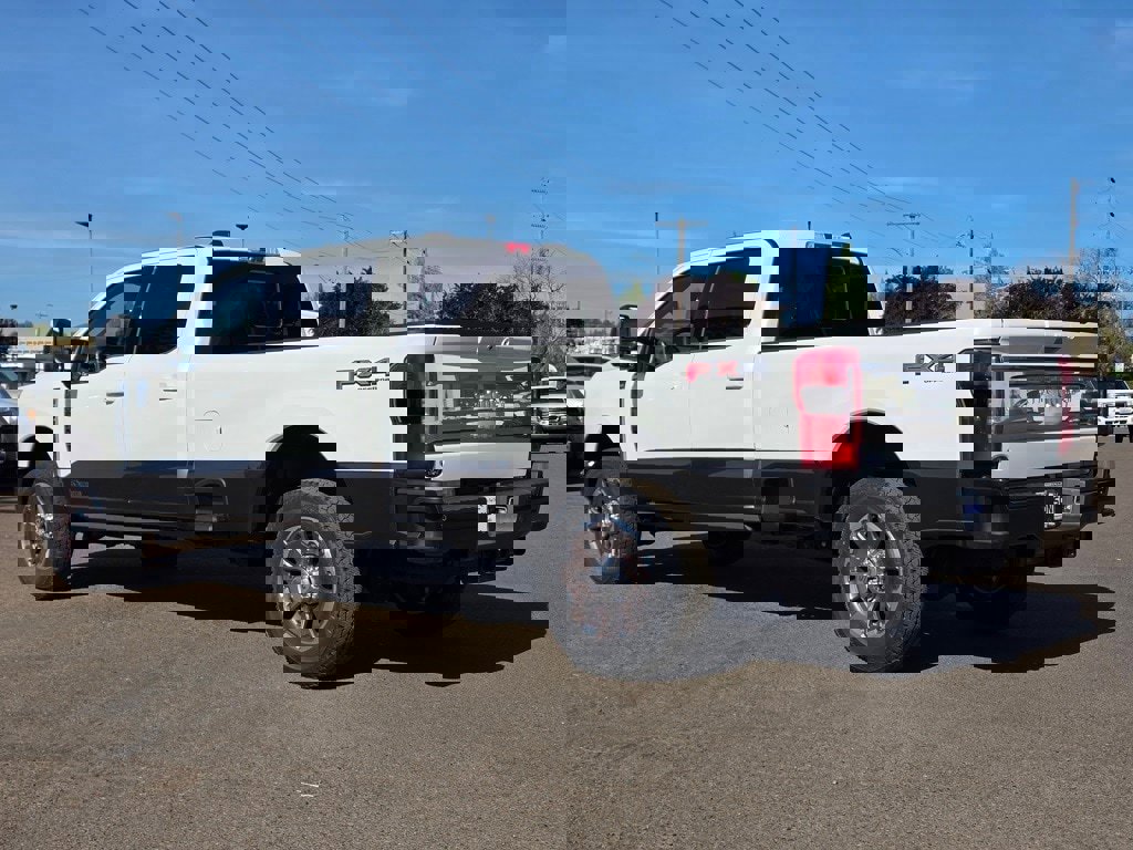 New 2025 Ford F350 King Ranch w/ FX4 Off-Road Package image 36