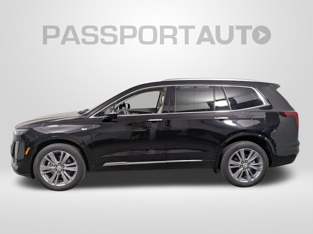 Used 2023 Cadillac XT6 Premium Luxury w/ Technology Package AWD/4WD image 2