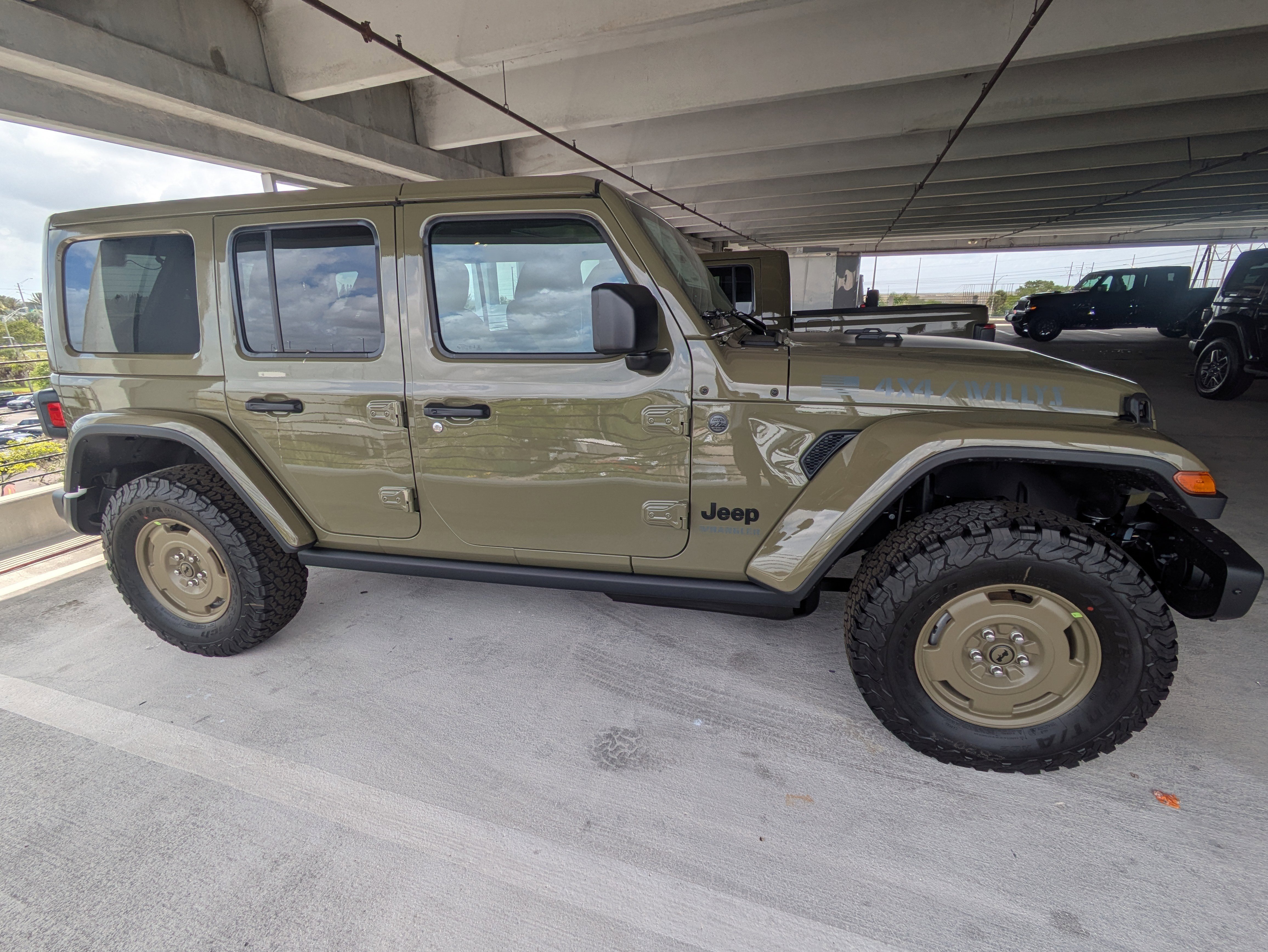 New 2026 Jeep Wrangler Unlimited Sport image 4