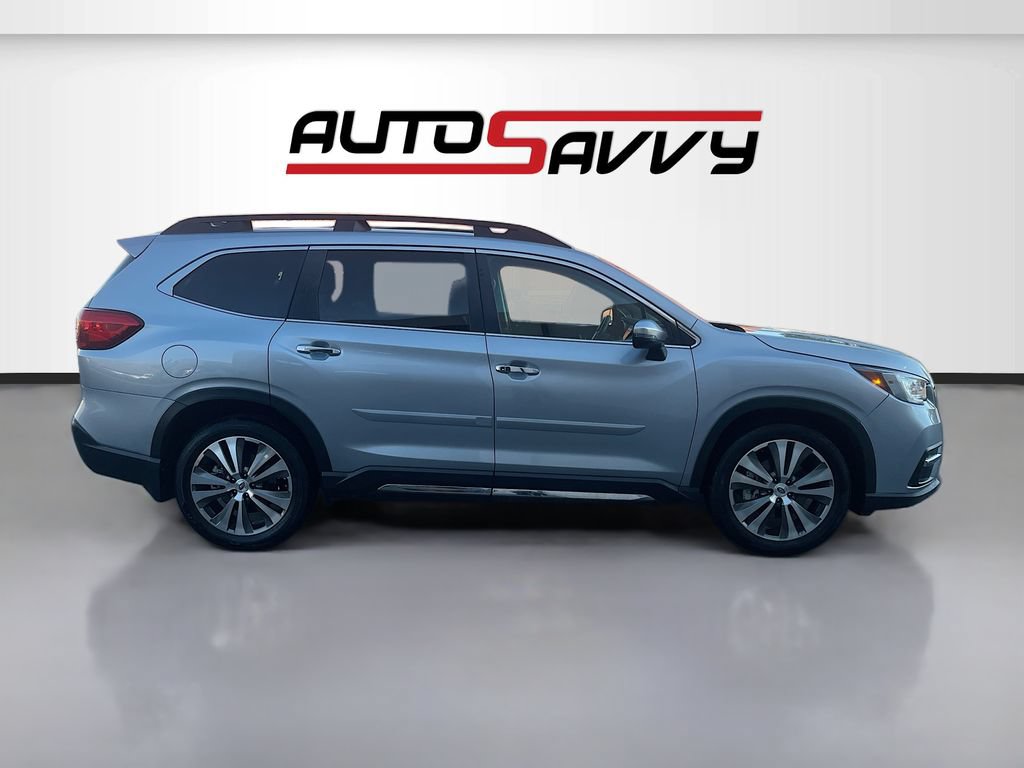 Used 2022 Subaru Ascent Touring AWD/4WD image 8