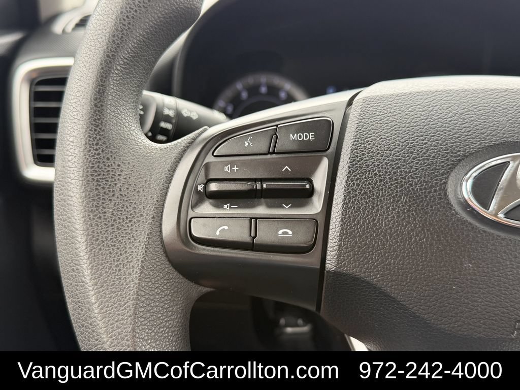 Used 2021 Hyundai Venue SE w/ Cargo Package FWD image 15