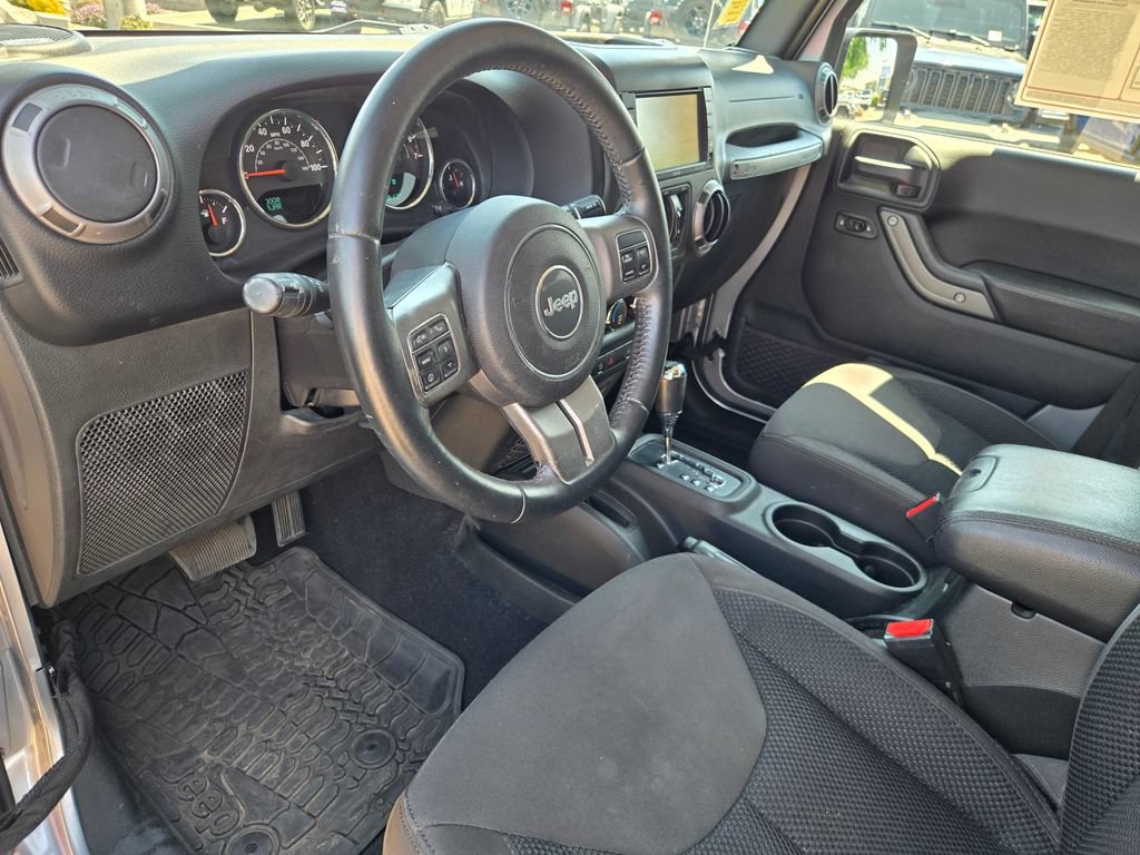 Used 2017 Jeep Wrangler Unlimited Sport AWD/4WD image 10