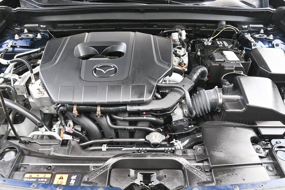Certified 2025 MAZDA CX-30 AWD 2.5 S w/ Premium Package image 11