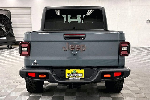 Used 2024 Jeep Gladiator Mojave w/ Technology Group image 4