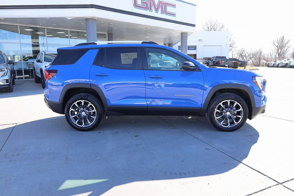 New 2026 GMC Terrain Elevation w/ Elevation Premium Package image 7