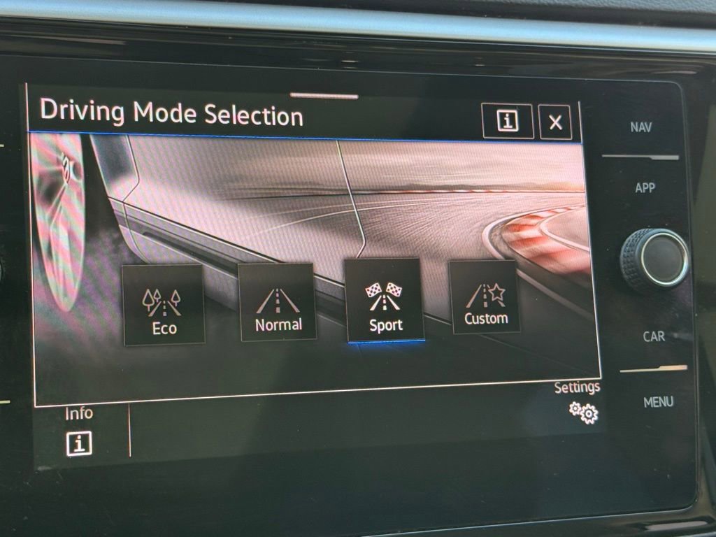 Certified 2023 Volkswagen Atlas SEL R-Line image 13