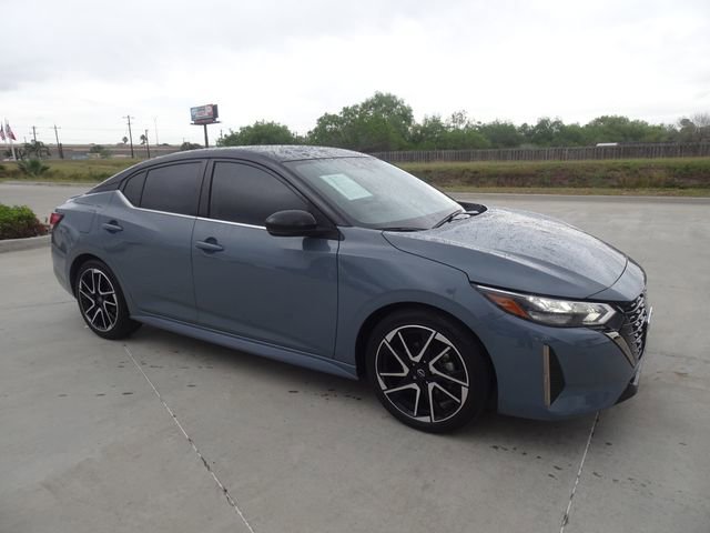 Used 2024 Nissan Sentra SR image 3