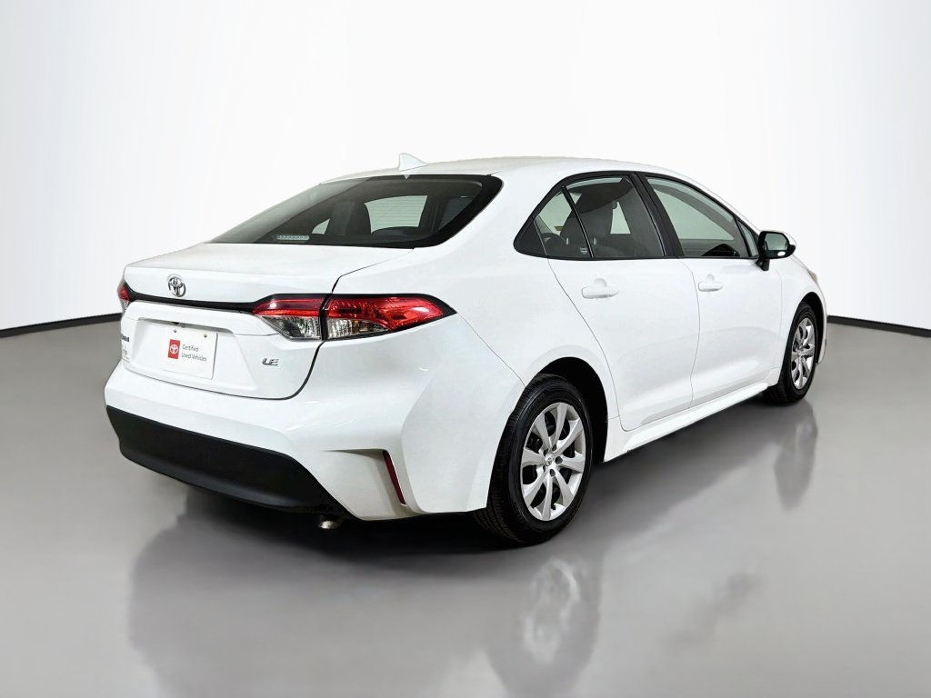 Used 2024 Toyota Corolla LE FWD image 6