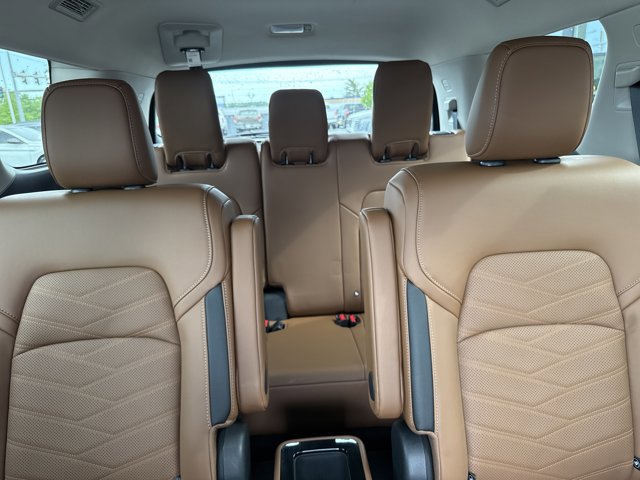 Certified 2025 Nissan Pathfinder Platinum AWD/4WD image 20