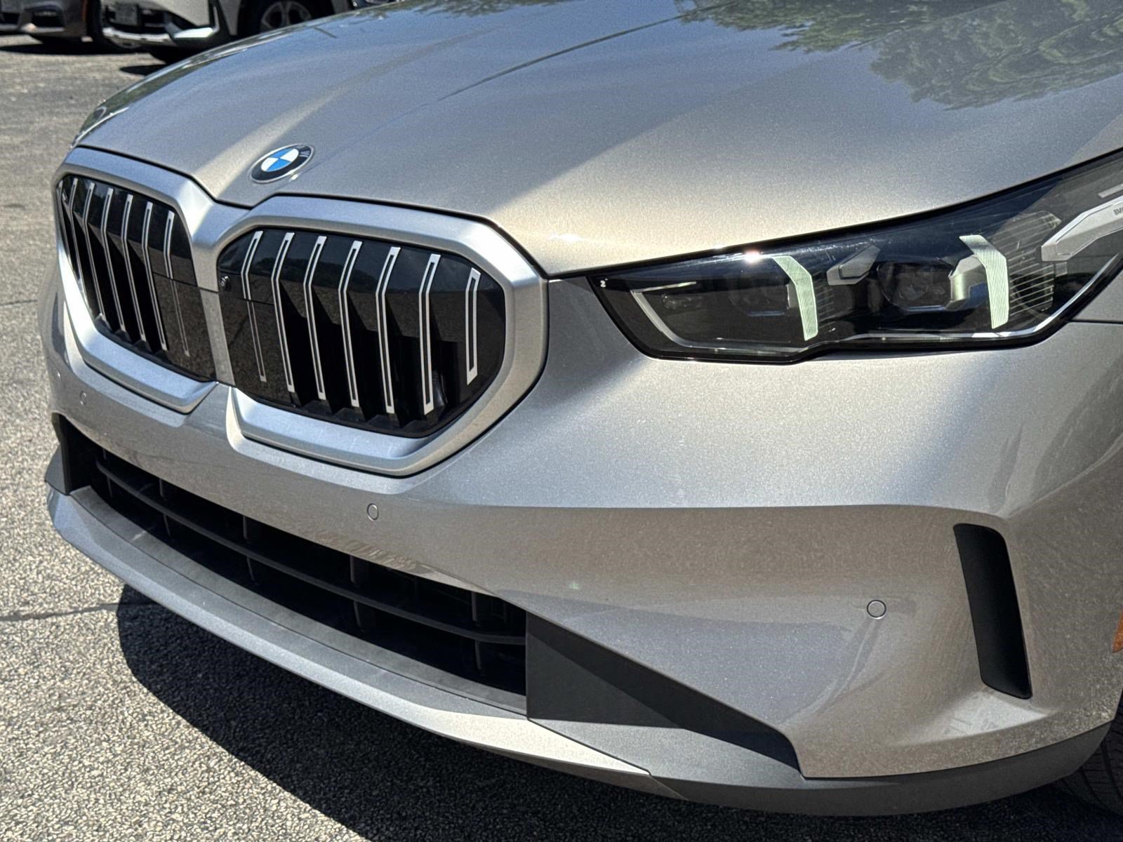Used 2026 BMW 540i xDrive AWD/4WD image 10