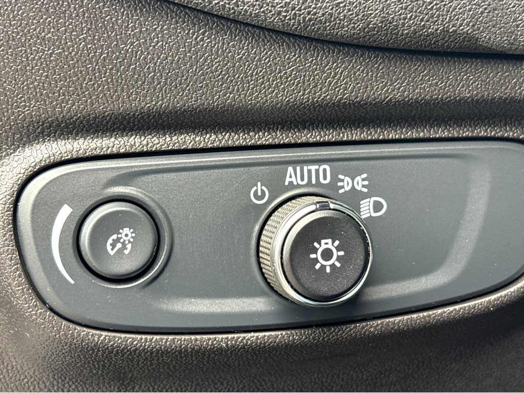 Certified 2024 Chevrolet Equinox LT image 16