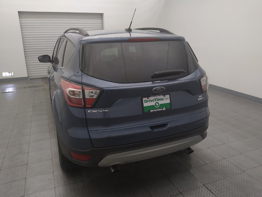 Used 2018 Ford Escape SE AWD/4WD image 6