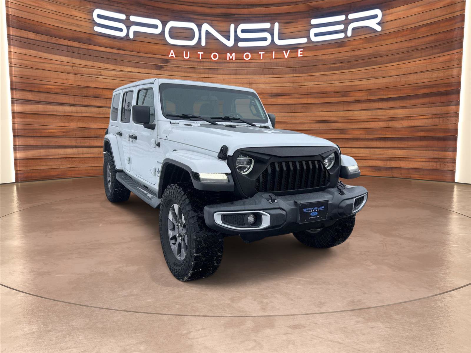 Used 2019 Jeep Wrangler Unlimited Sahara image 8
