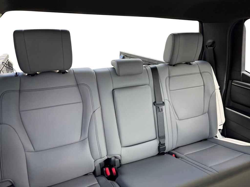 New 2026 Toyota Tundra SR5 w/ SR5 Premium Package AWD/4WD image 19