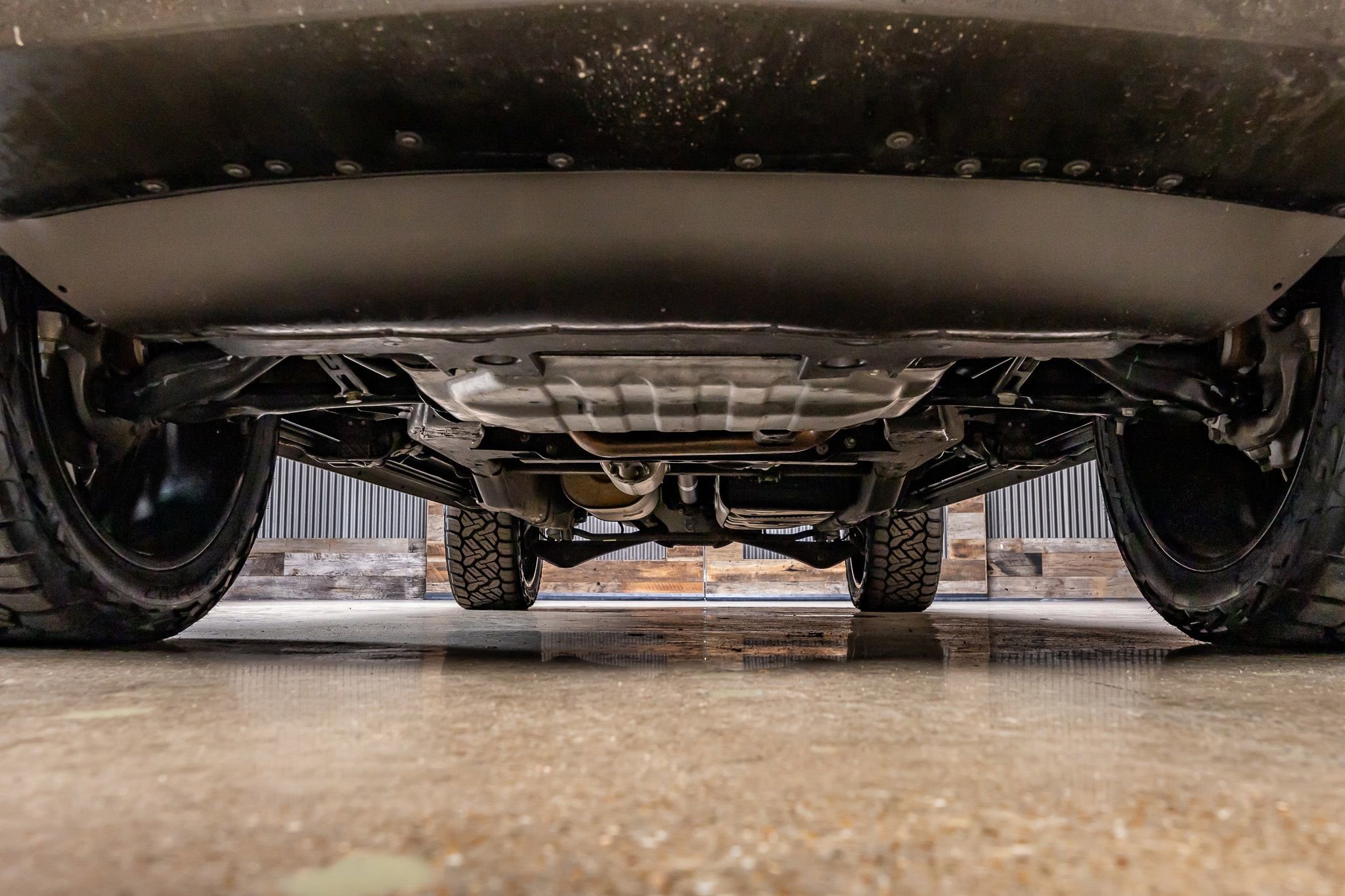 Used 2025 Cadillac Escalade ESV Sport Platinum w/ LPO, ONYX Package image 15