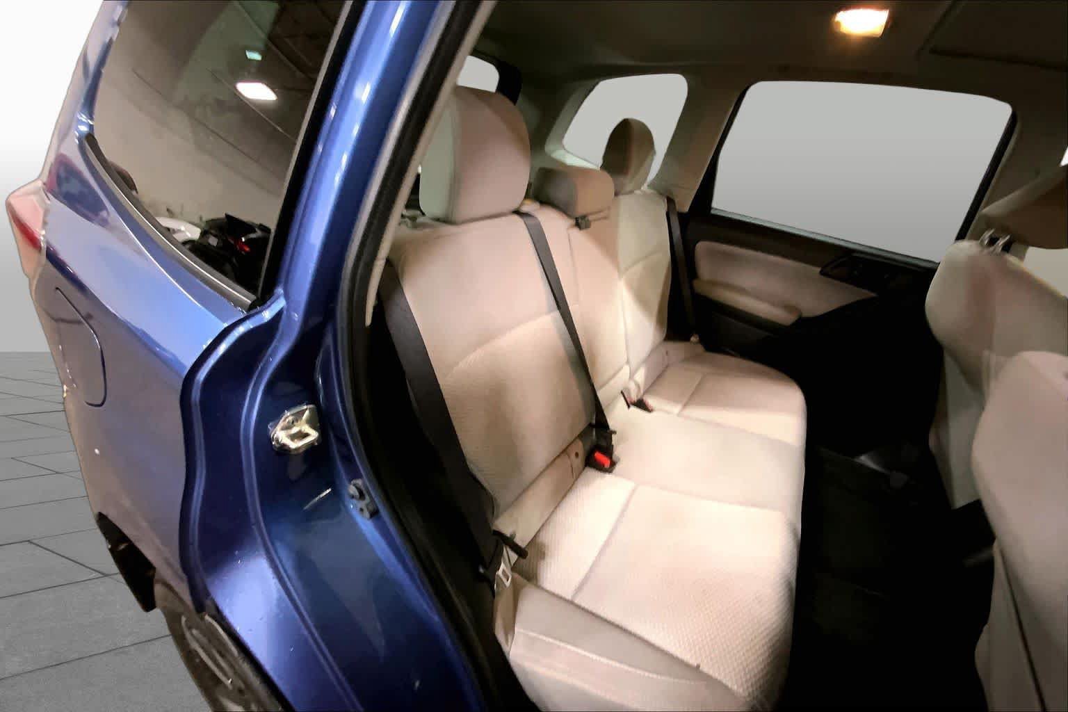Used 2018 Subaru Forester 2.5i Premium AWD/4WD image 20