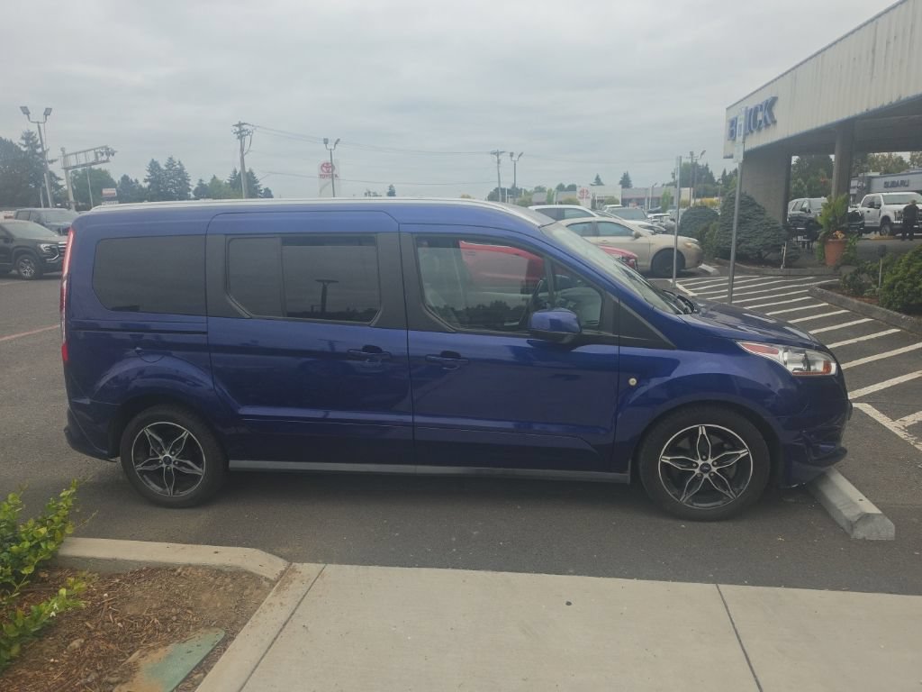 Used 2017 Ford Transit Connect Titanium w/ Titanium Premium Package FWD image 2