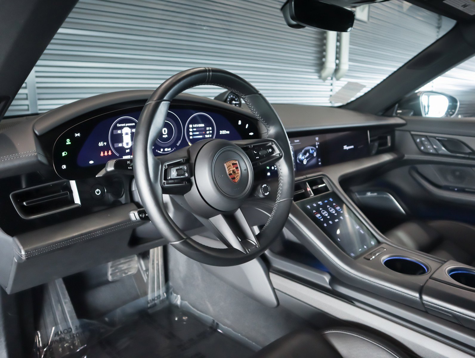 Certified 2022 Porsche Taycan 4S image 4