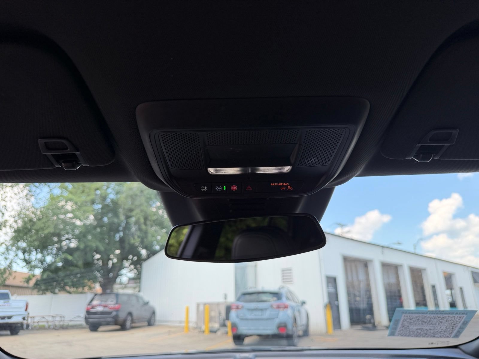 Used 2024 Chevrolet Equinox EV RS FWD image 24