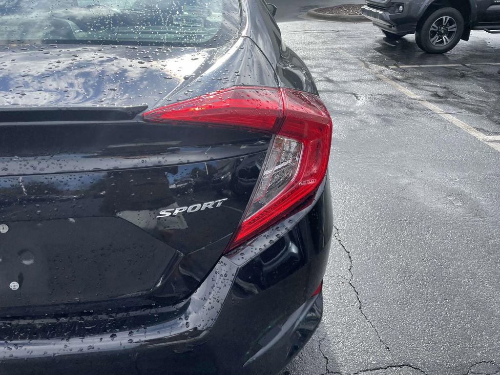 Used 2019 Honda Civic Sport image 17