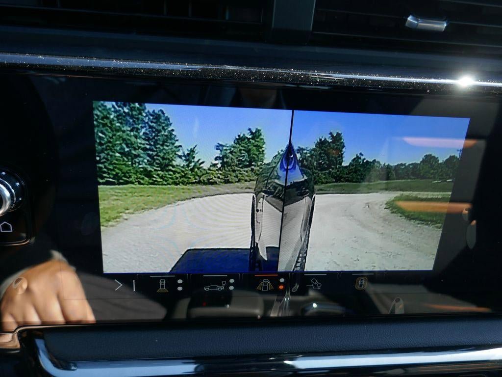 New 2026 GMC Sierra 1500 AT4 w/ AT4 Premium Package AWD/4WD image 30