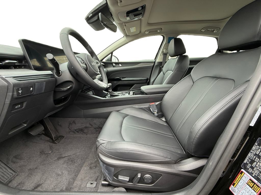 New 2026 Kia K5 EX image 9